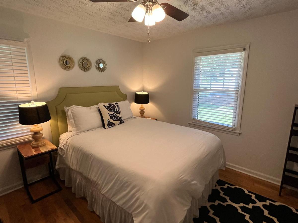 Modern Athens Home 4Bd, 3Bth Bagian luar foto